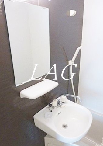 洗面設備　洗面台です。