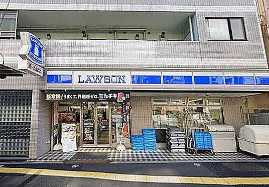 コンビニ　ローソン本駒込五丁目店（コンビニ）まで242m