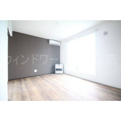 居室・リビング　詳細は、ウィンドワード中の島までご相談下さい。