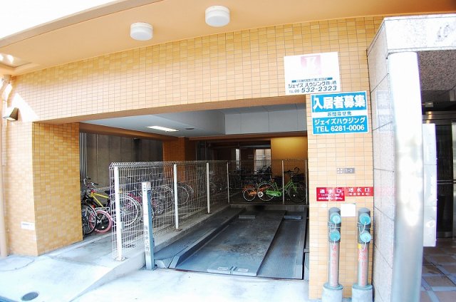 その他共有部分　セレッソコート西心斎橋　駐車場