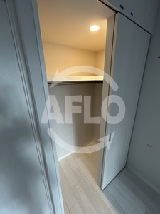 収納　ルフォンプログレ堺筋本町タワーレジデンス　クローゼット