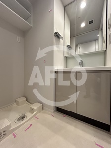 洗面設備　ルフォンプログレ堺筋本町タワーレジデンス　洗面所