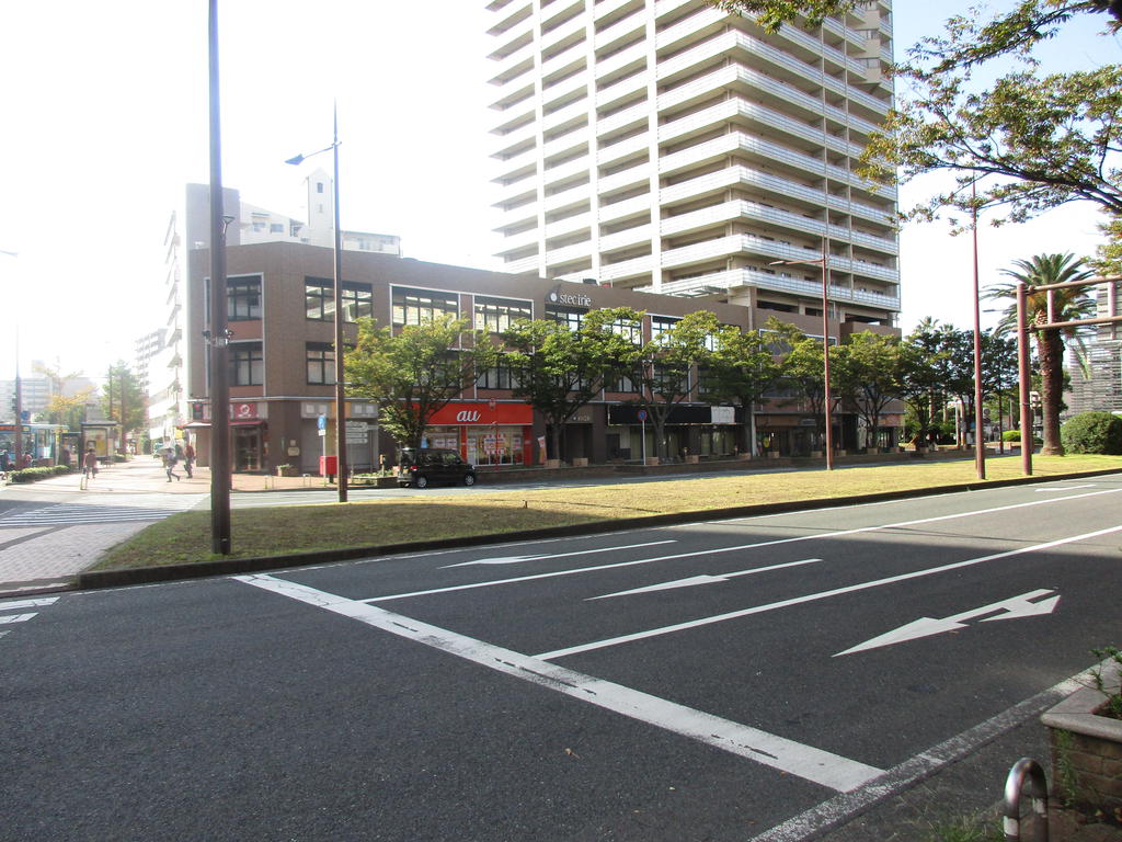 ショッピングセンター　さわらびガーデンモール八幡二番街（ショッピングセンター）まで66m