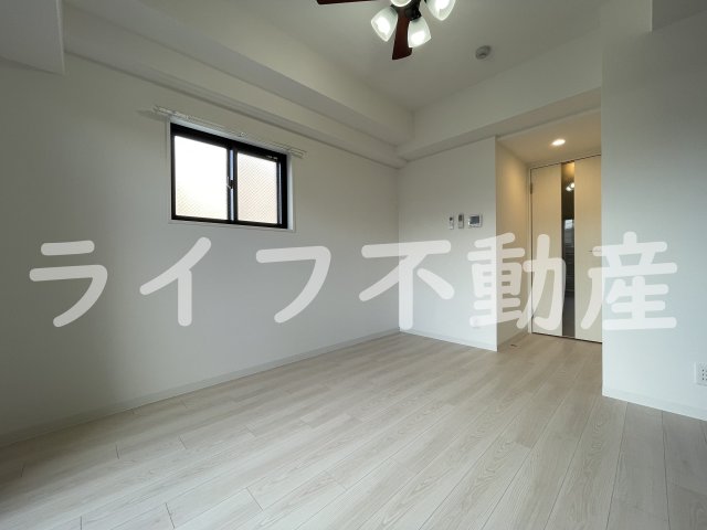 居室・リビング　ゆったりとした居間です