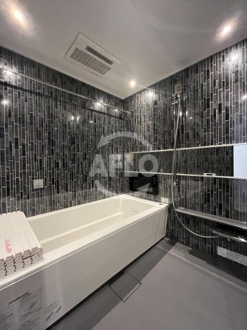 バス・シャワールーム　プレジオ東三国　浴室