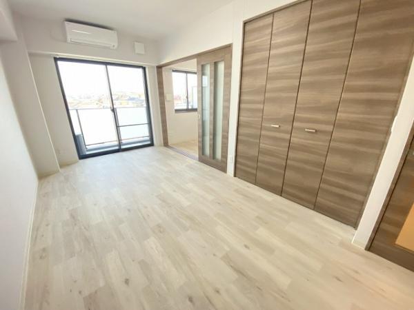 居室・リビング　室内きれいです！