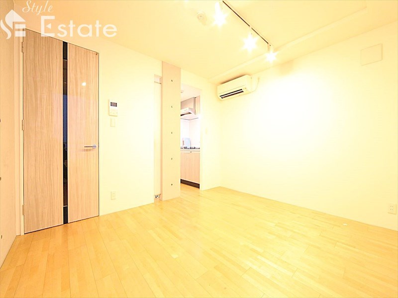 居室・リビング　内装