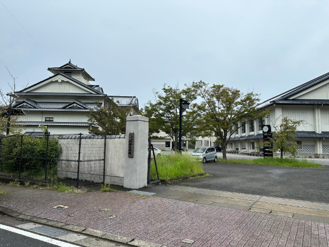 中学校　長崎市立片淵中学校（中学校）まで1344m