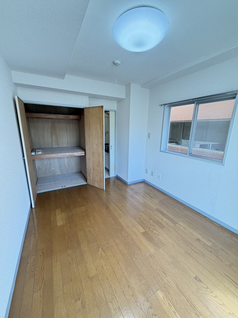 居室・リビング　別部屋参考写真です