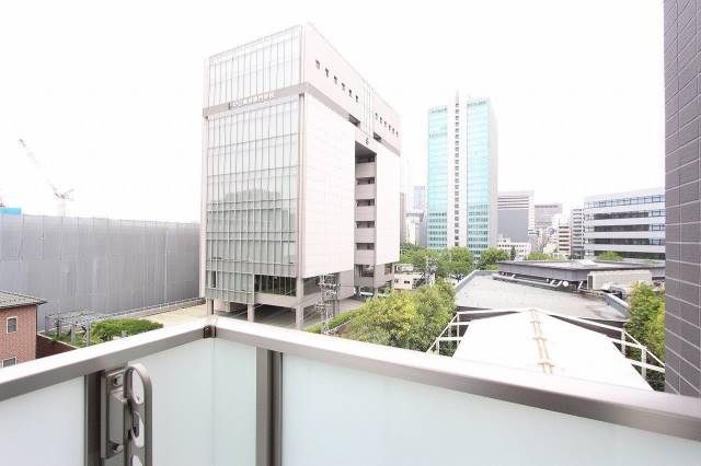 バルコニー　見晴らしも良し