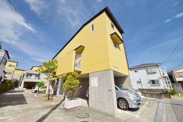 建物外観　★お洒落なタウンハウス★