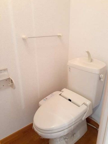 トイレ　コンパクトで使いやすいトイレです