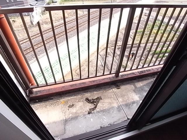 バルコニー　お洗濯にも便利なバルコニー付き