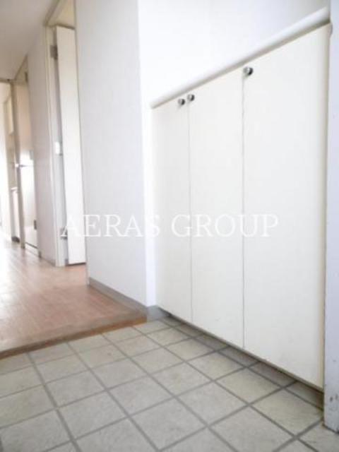 玄関　別部屋参考。