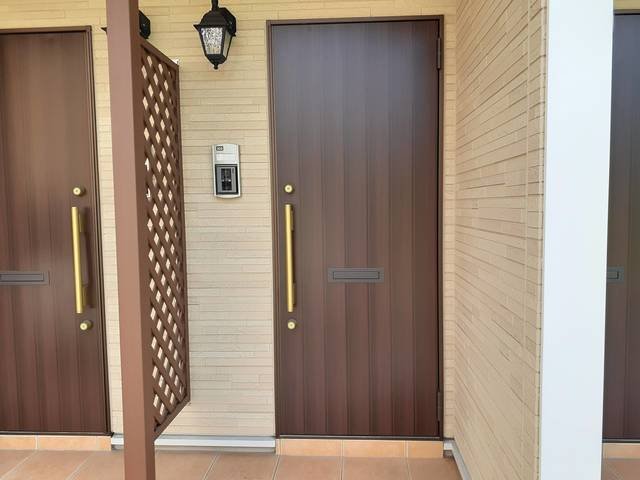 玄関　明るい玄関です