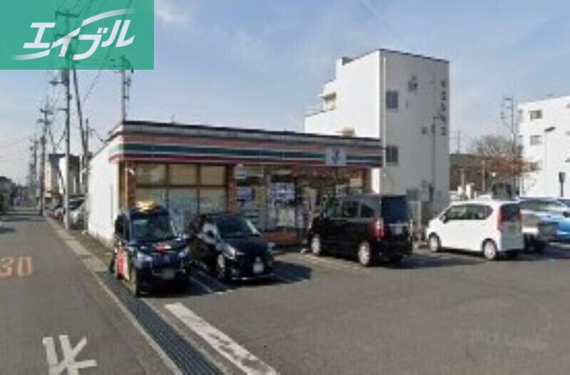 コンビニ　セブンイレブン岡山西大寺駅前店（コンビニ）まで875m