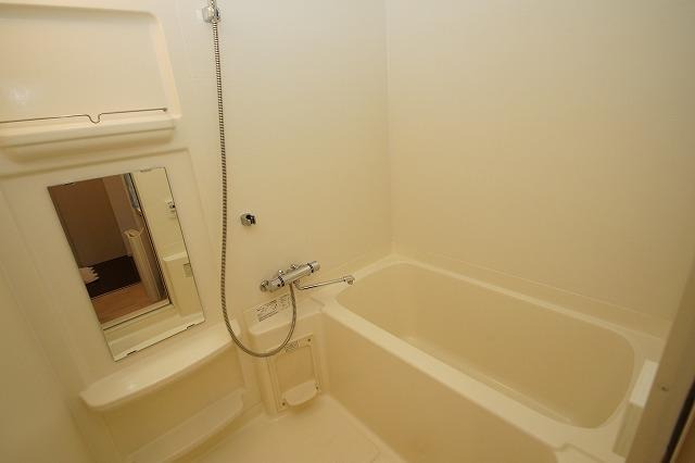 バス・シャワールーム　物件の画像5