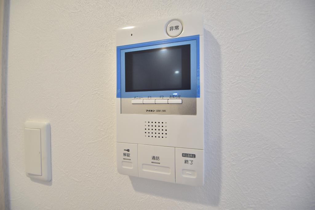セキュリティ　カメラ付インターホン
