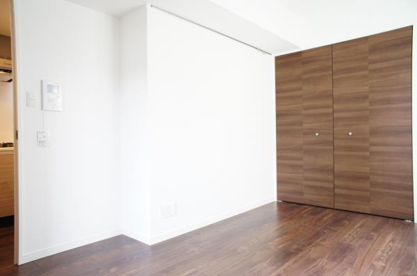 バルコニー　ゆったり過ごせるリビングです