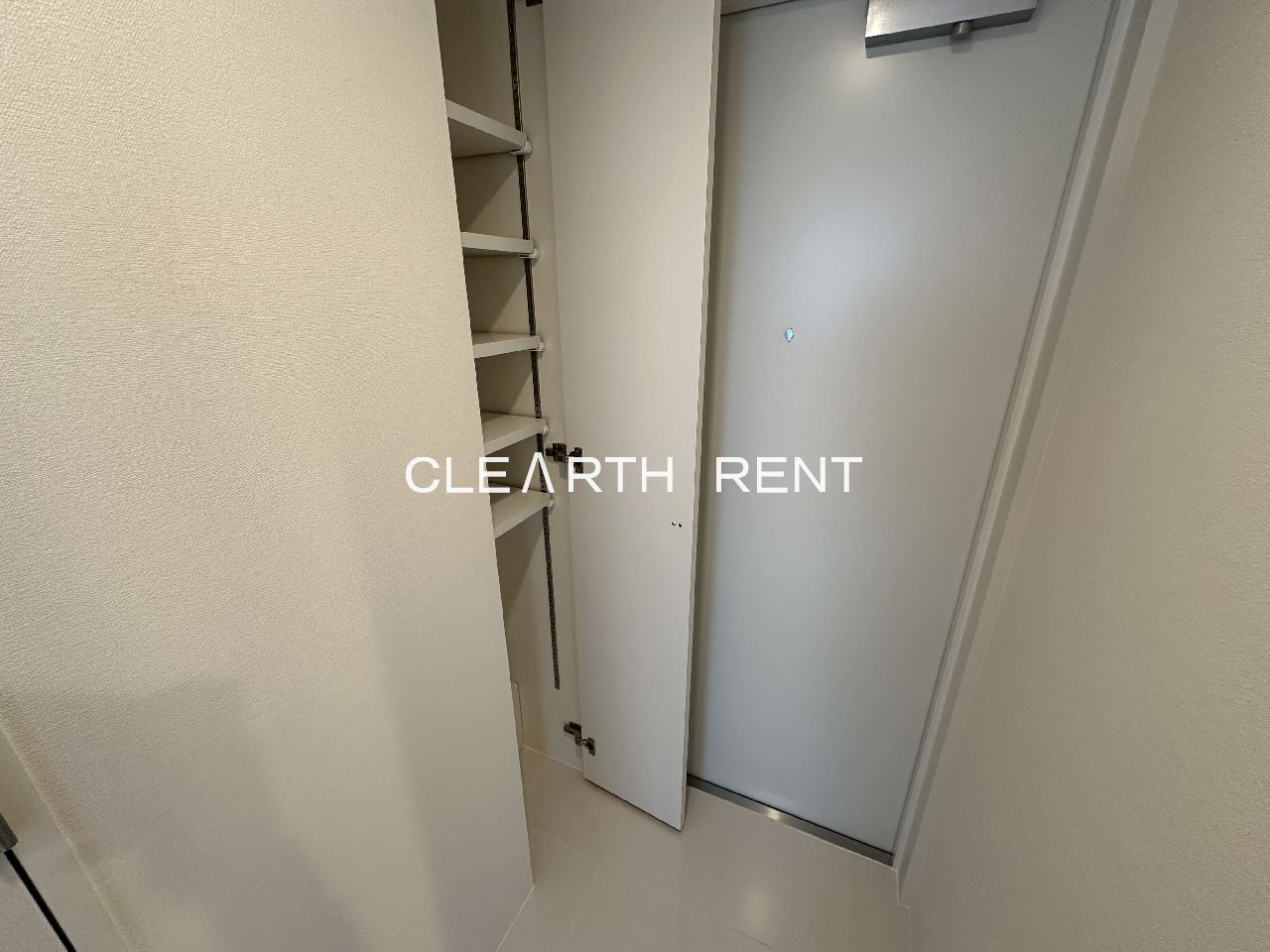 玄関　シューズボックス