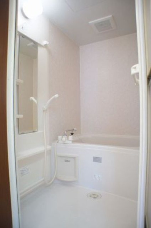 バス・シャワールーム　図面と現状に相違がある場合には現状を優先