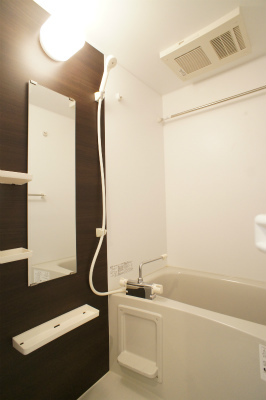 バス・シャワールーム　清潔な浴室！
