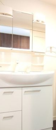 洗面設備　☆嬉しい独立洗面台☆