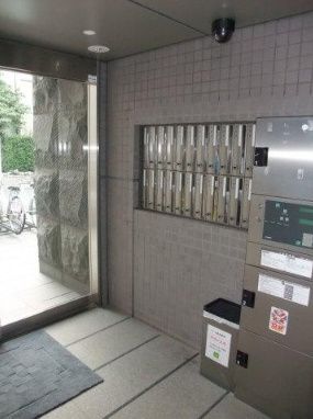 エントランス　☆共用部分☆