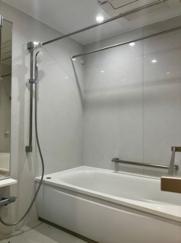 バス・シャワールーム　別部屋参考写真