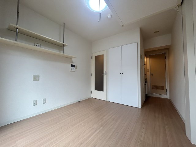 居室・リビング　居間です