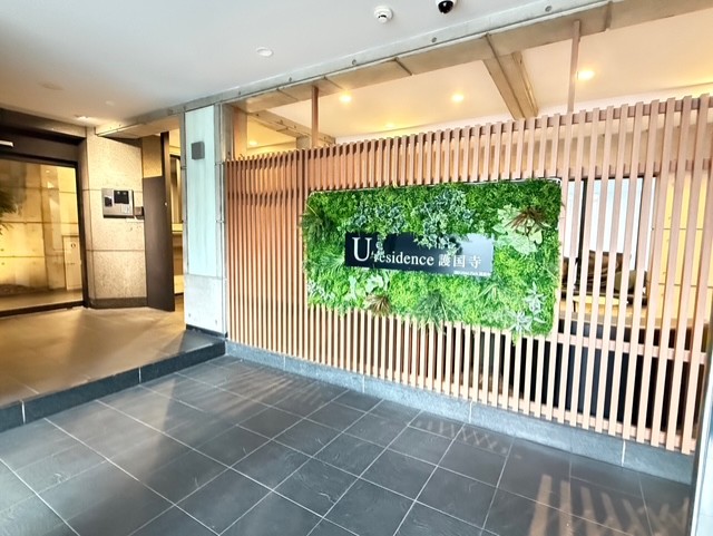 エントランス　清潔なエントランスです