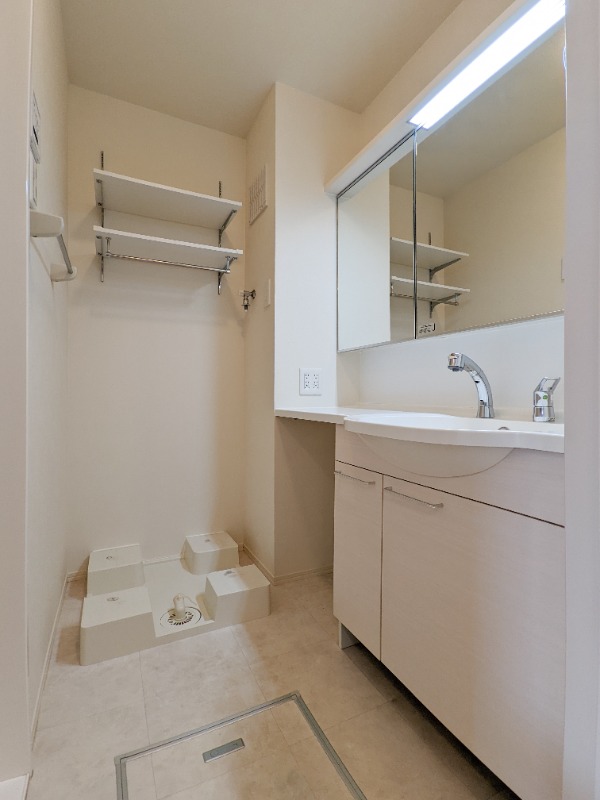 洗面設備　図面と現状に相違がある場合には現状を優先