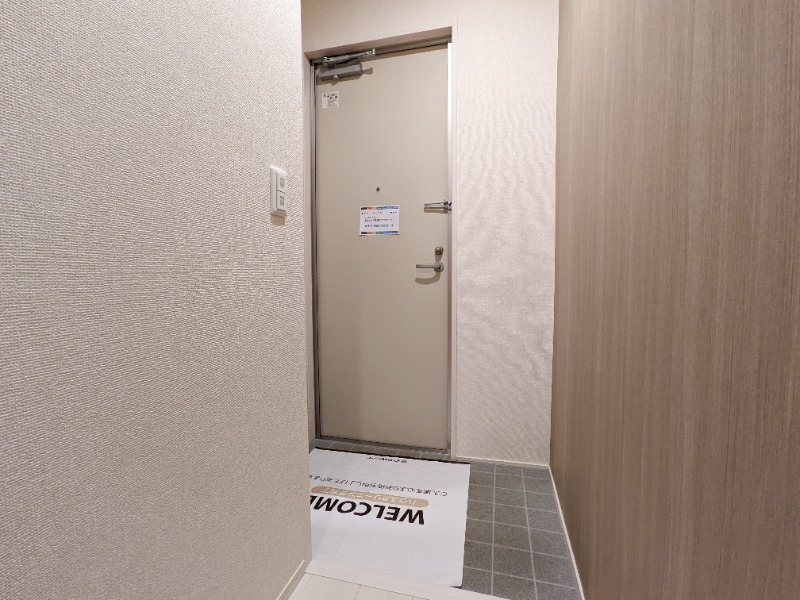 玄関　図面と現状に相違がある場合には現状を優先