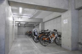 駐車場　駐輪場