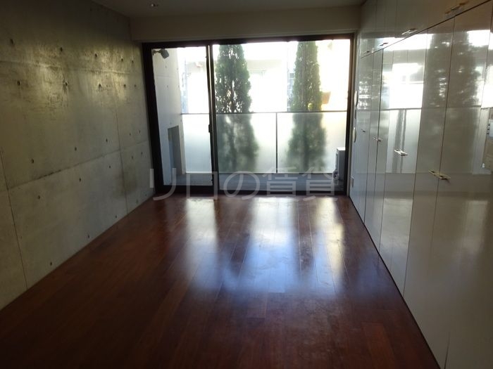 居室・リビング　※以下参考写真