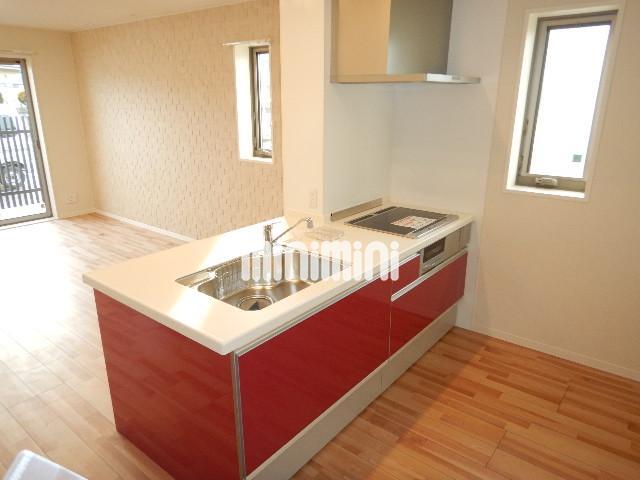 キッチン　システムキッチン（ＩＨクッキングヒーター）