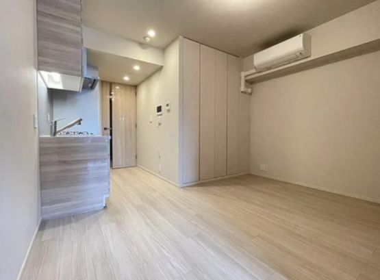 居室・リビング　別号室参考写真