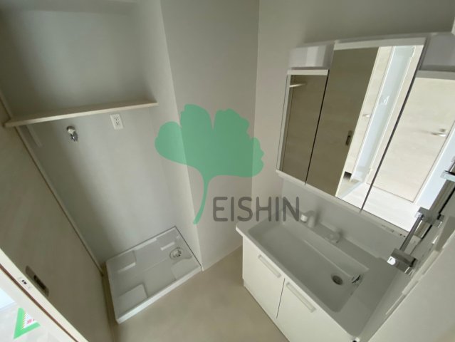 洗面設備　シンプルで使いやすい洗面台です！