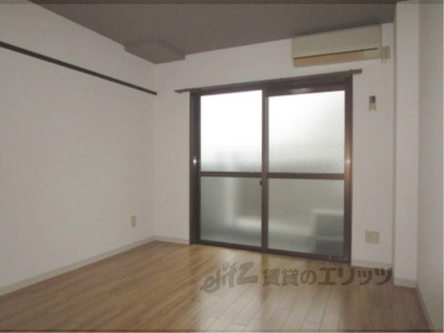 居室・リビング　洋室