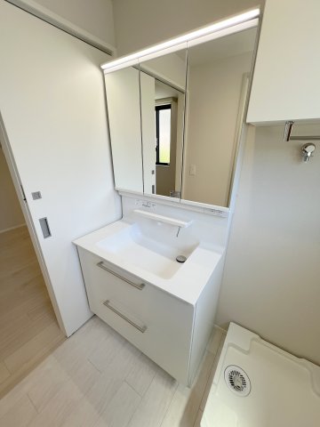 洗面設備　★独立洗面台★