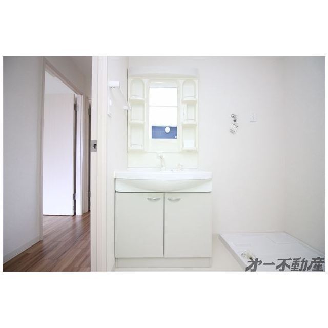 洗面設備　洗面化粧台