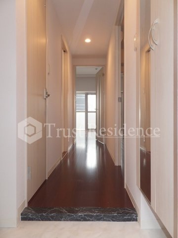 玄関　別部屋参考写真