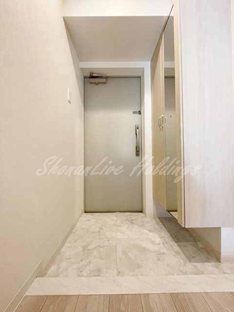 玄関　お履き物が多い方にもおすすめ♪