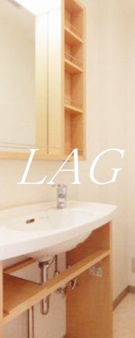 洗面設備　独立洗面台です。