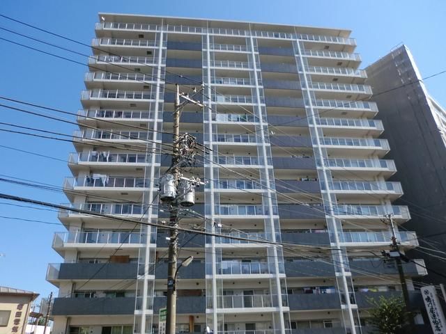 建物外観　☆　町田駅まで平坦でお買い物も便利です　☆