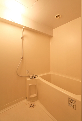 バス・シャワールーム　1日の疲れを癒やしてください