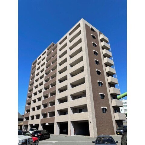 建物外観　日当たり良好の人気マンション！
