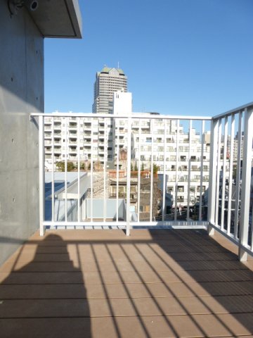 バルコニー　バルコニー