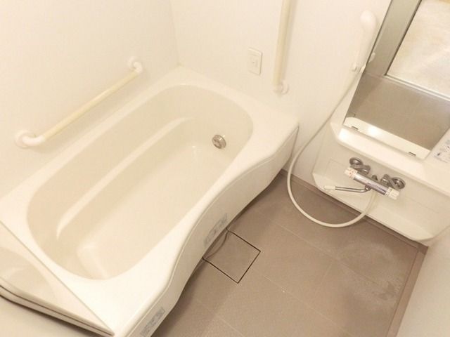 バス・シャワールーム　★追焚機能付バスルーム★