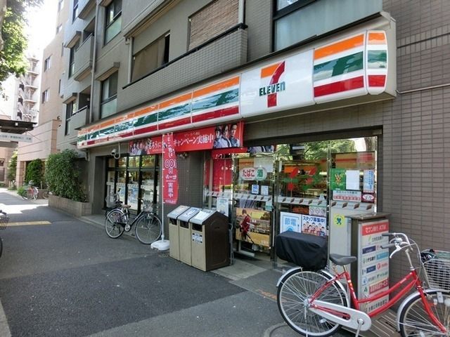 コンビニ　セブンイレブン（コンビニ）まで116m